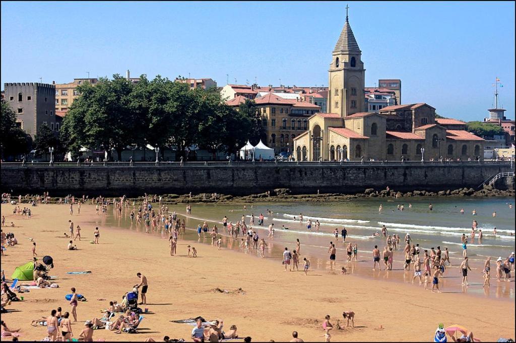 Centro Gijon Cabrales 31 Apartment ภายนอก รูปภาพ